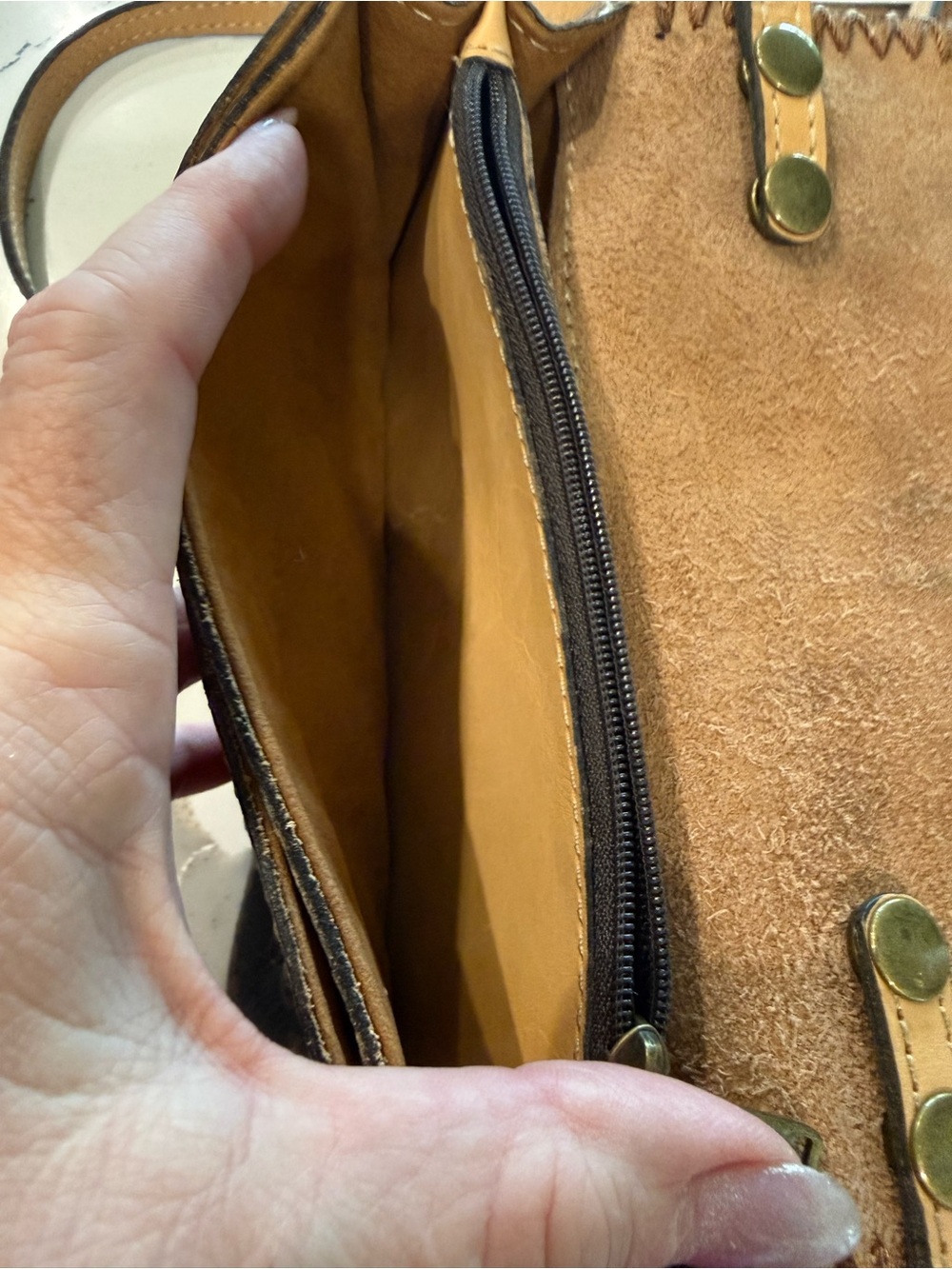 Patricia Nash Torri Patterned Leather Crossbody Bag - Picture 5 of 10